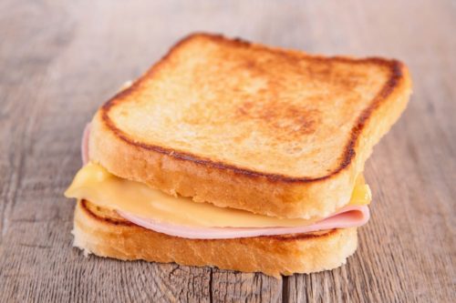 Processed cheese for toasted sandwiches